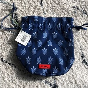 NWT: Vera Bradley wine bag